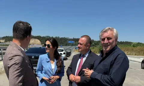 Министър Иванов: Държавата си е на мястото. За 4 месеца по пътя Мездра - Ботевград се свърши работа за 2 години - 1