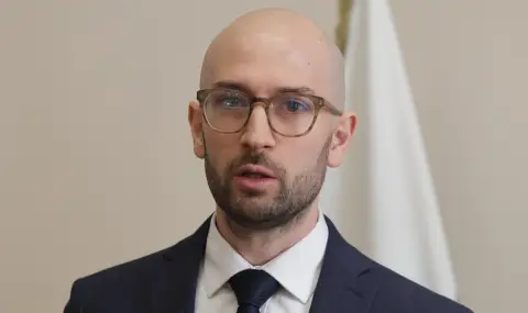 МС ще осигури 5% увеличение на заплатите в пощите, БДЖ, НКЖИ и градския транспорт в общините