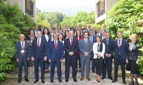 Гешев събра балканските гл. прокурори - 1