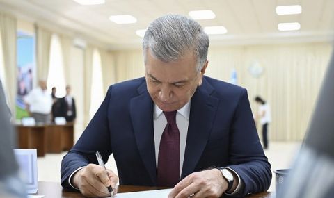 Ще затвърди ли властта си узбекистанският президент Шафкат Мирзийоев след победата си на предсрочните избори  - 1