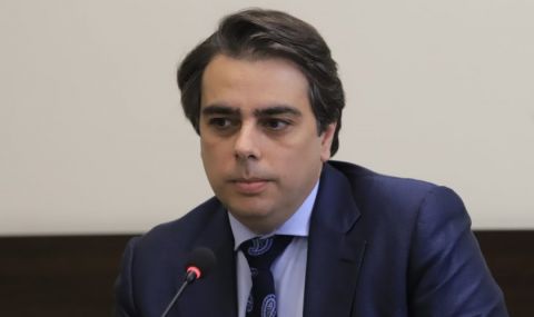 Депутатите изслушват Асен Василев за Плана за възстановяване - 1