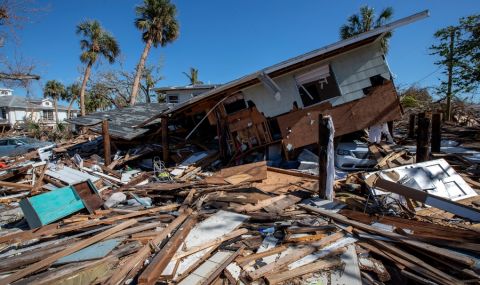 Природните бедствия са причинили застрахователни загуби за 115 млрд. долара тази година - 1