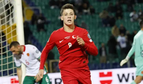 Халф на Реал Мадрид се оплака от терена на стадион "Васил Левски" - 1