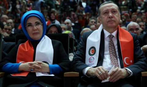 Съпругата на Ердоган се изказа ласкаво за харемите - 1