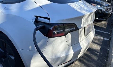 Топлото време също не влияе добре на електромобилите - 1