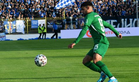 Панатинайкос подготвя нова атака за плеймейкър на Лудогорец - 1