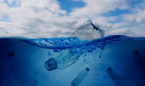 Японски учени създадоха пластмаса, разтваряща се в морска вода - 1