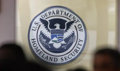 САЩ заделят над 38 милиарда долара за нови центрове за задържане на мигранти - 1