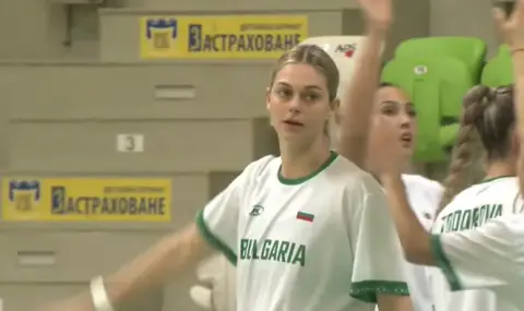 Борислава Христова и Атинайкос се класираха за финала в Еврокъп  - 1