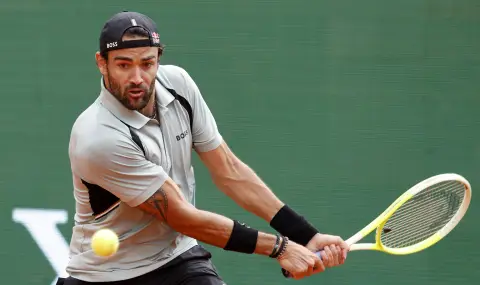 Матео Беретини унижи Даниил Медведев в Монте Карло - остави го капо - 1