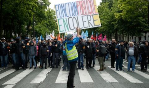 Хиляди на протест във Франция - 1