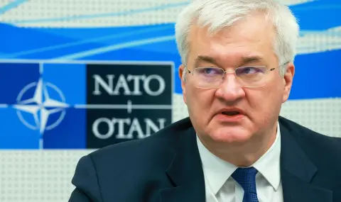 Украинският външен министър: Путин се подиграва със САЩ - 1