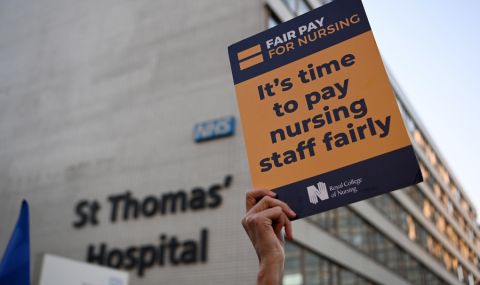 Медицинските сестри в Англия отново на стачка - 1