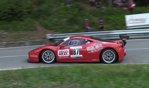 Отново тези атмосферни акорди с Ferrari 458 - 1
