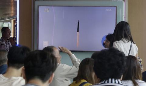 Пак ракети, пак Северна Корея (ВИДЕО+СНИМКИ) - 1