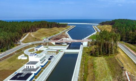 В Полша откриват нов плавателен канал между Балтийско море и залива на Висла - 1