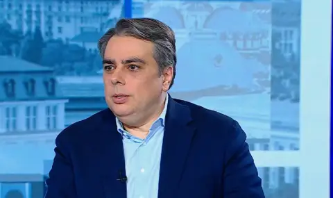 Асен Василев: Ще гласува ли Румен Радев заплатите на ВСС да станат минимални, ако продължат да не спазват закона?