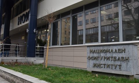 Бюджет 2023: Близо 24% е ръстът на разходите, които са предвидени за пенсии - над 3,5 млрд. лв. - 1