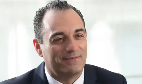 Стана ясно кой наследява Карлос Тавареш като шеф на Stellantis - 1