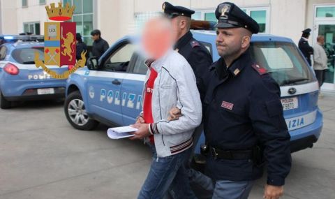 Заподозреният за убийството на Алена Щерк носел нож при ареста си в Италия - 1