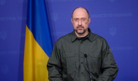 Премиерът на Украйна призова за още военна помощ срещу руските атаки  - 1