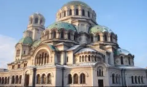 Изследване на "Галъп": 53% от българите се определят като религиозни - 1