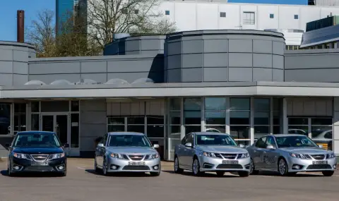 Saab разпродава последните произведени автомобили - 1
