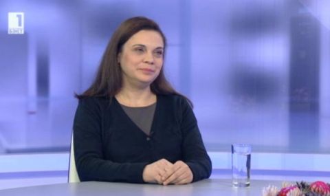 Геновева Петрова: Геополитическата ориентация на страната беше разколебана при служебните правителства - 1