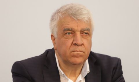 Румен Гечев: ДПС и ГЕРБ си стиснаха ръцете за разпределението на порциите, а ПП-ДБ са артисти - 1