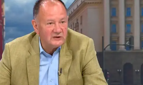 Михаил Миков: БСП няма полезен ход, защото има 19 депутати. Трябваше да избере трудния път на опозиция - 1