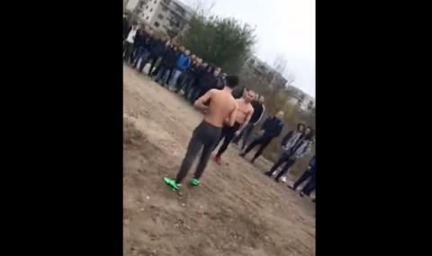 Ученици в Пловдив се бият срещу залози (ВИДЕО) - 1