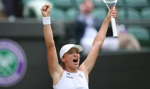 Исторически успех за Ига Швьонтек: Полякинята за първи път на полуфинал на "Уимбълдън" - 1
