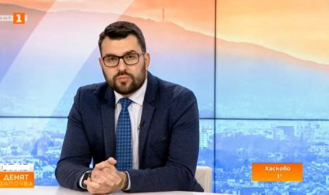 Георг Георгиев: Имаме просто един усмихнат премиер - 1