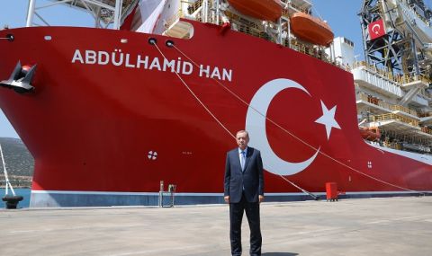 Четвъртият сондажен кораб на Турция скоро ще бъде готов за работа в Средиземно море - 1