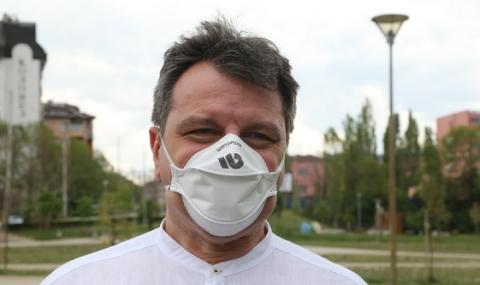 Д-р Симидчиев: С поведението си може да загасим епидемията - 1