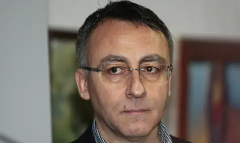 Предстои забрана за използване на мобилни телефони в училище - 1