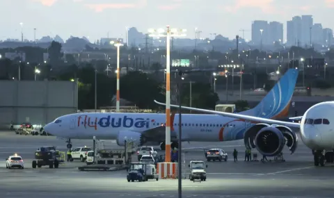 WSJ: Пилотът на Flydubai е спиран от летене в Оман заради радикални идеи