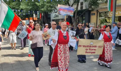 10 500 ученици и културни дейци ще се включат в шествието за 24 май в Бургас - 1