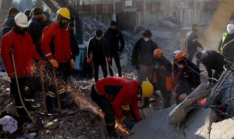 Нора Чолакова от БТА: В силно засегнатите райони обстановката става все по-напрегната - 1