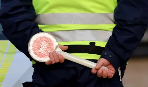 Жена избяга с товарен автомобил след катастрофа в Банско, хванаха я с два промила алкохол - 1