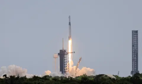 Кой да ръководи космическата агенция на САЩ: Илон Мъск и шефът на НАСА си размениха остри реплики - 1