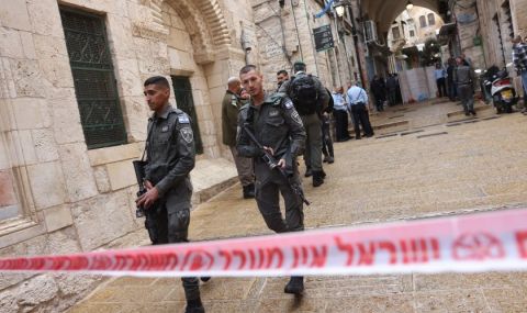 8 ранени при стрелба в Ерусалим - 1