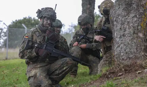 Германия: "Военната служба няма как да е доброволна" - 1