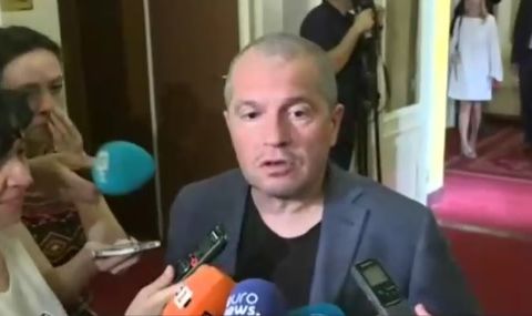 Тошко Йорданов: Депутатите не са проститутки - 1