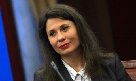 Най-важното са децата ни. Затова моите деца ще ходят на училище, ще плюят където и колкото се налага - 1