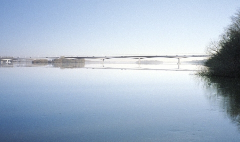 Отварят трето трасе за тирове на Дунав мост 2 - 1
