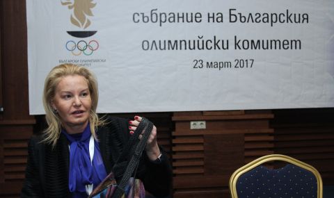 Стефка Костадинова и Радостин Василев кацнаха в Пекин за началото на Олимпийските игри - 1