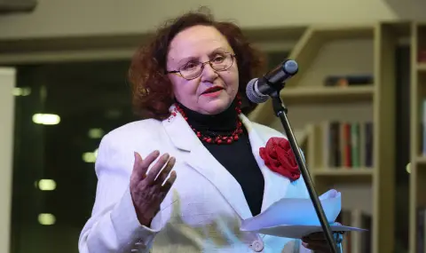 Катя Зографова: Оля Ал-Ахмед притежава седмата функция на езика - 1