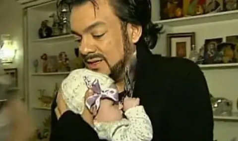 Ново бебе в семейството на Филип Киркоров - 1