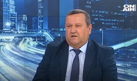 Хасан Адемов: Партиите и Плевнелиев да не се упражняват на гърба на ДПС - 1